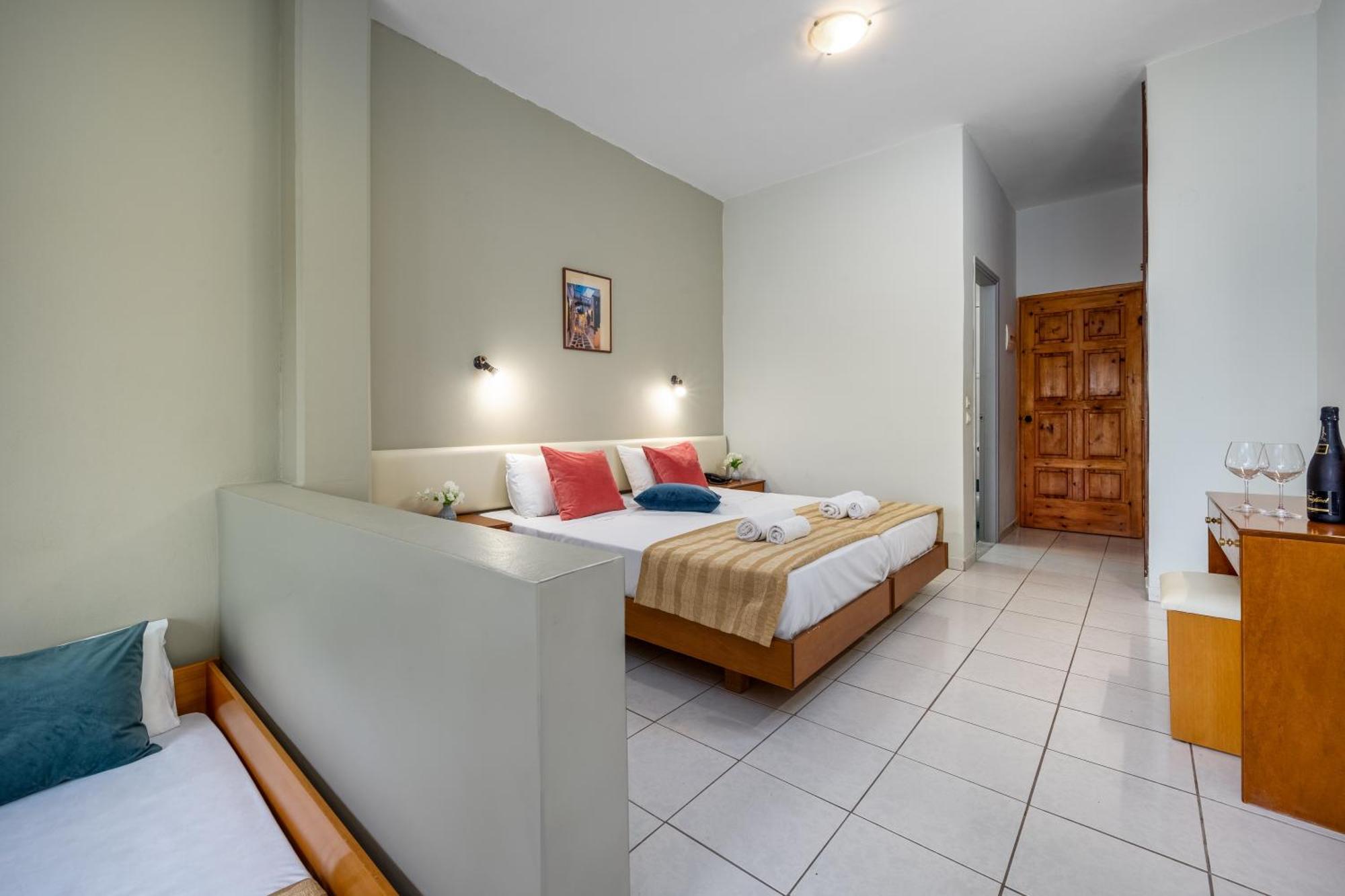 Bayside Katsaras Aparthotel Kremastí